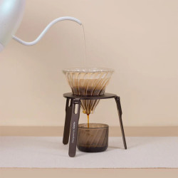 OutIn Foldable Coffee Stand  – support pliable pour cafetière
