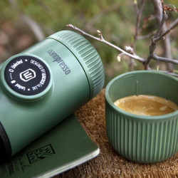 Cafetière de voyage Wacaco Nanopresso (moss green) + étui de protection - Occasion